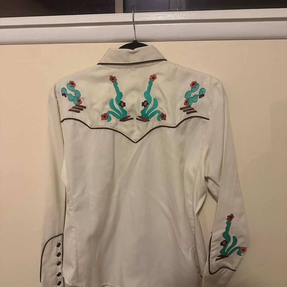 Vintage Skully Embroidered Cactus Pearl Snap Shirt - Picture 2 of 3